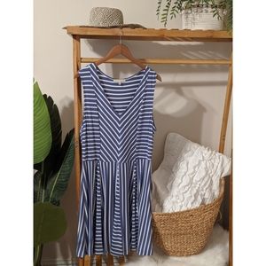 NWOT flattering striped sleeveless dress
